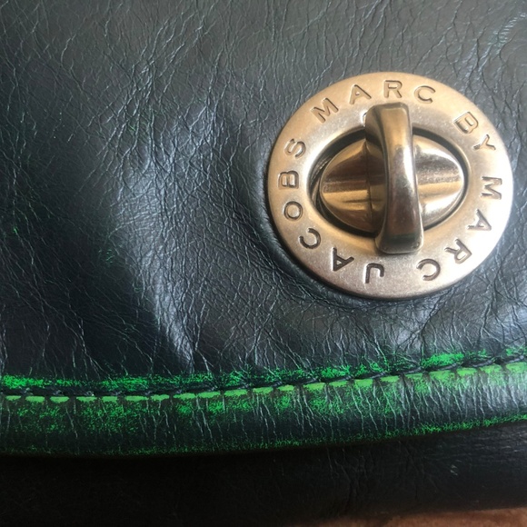 Marc By Marc Jacobs Turnlock Punk Shoulder… - Picture 2 of 8